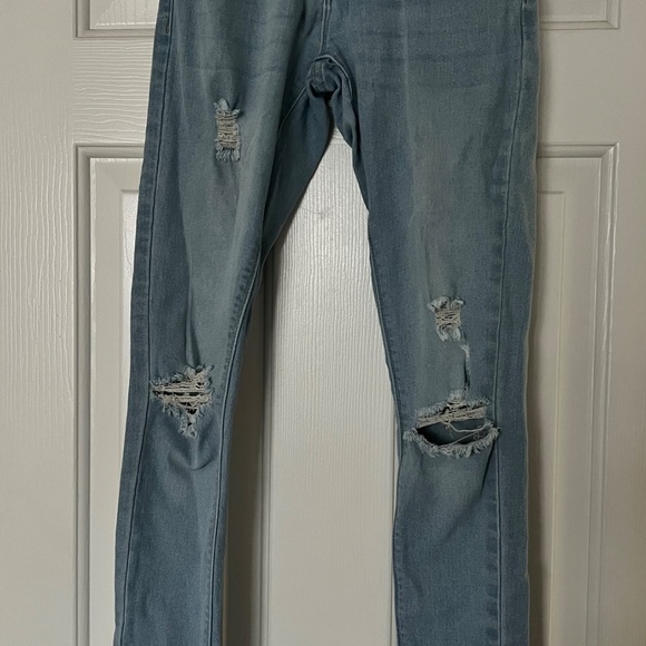 Blue Jeans with Distressed Detailing - Picture 2 of 2